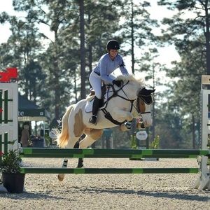 Meet your Posher, Lisa